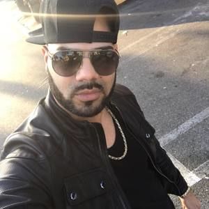 Meet your Posher, Gratzy